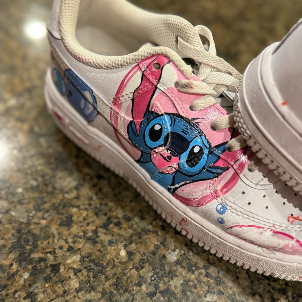 Very good condition Nike 2y custom stitch Air Force one